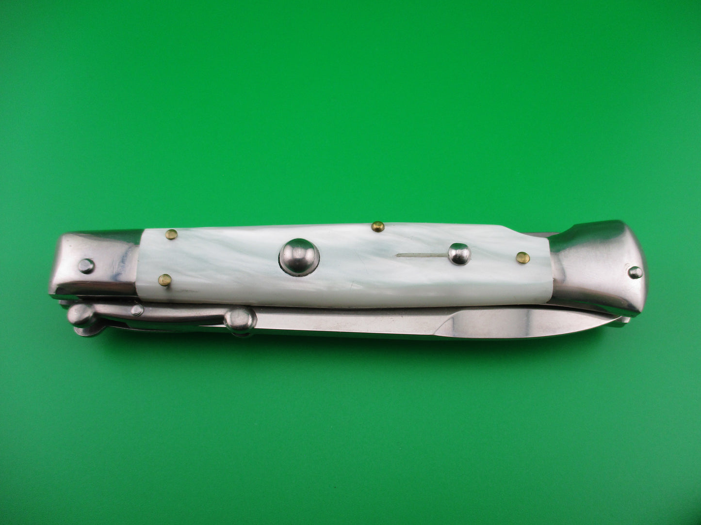 z AKC Italy 23cm Italian Swing guard Pearlex automatic knife
