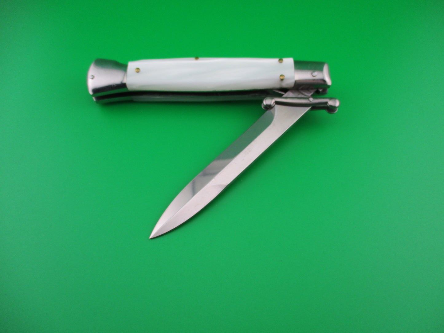 z AKC Italy 23cm Italian Swing guard Pearlex automatic knife