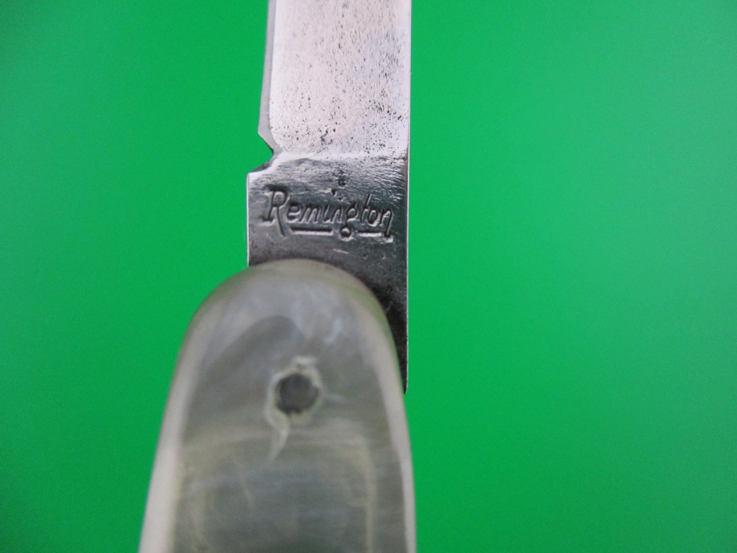 Remington 8065 Double Pearl 1940s Vintage switchblade knife