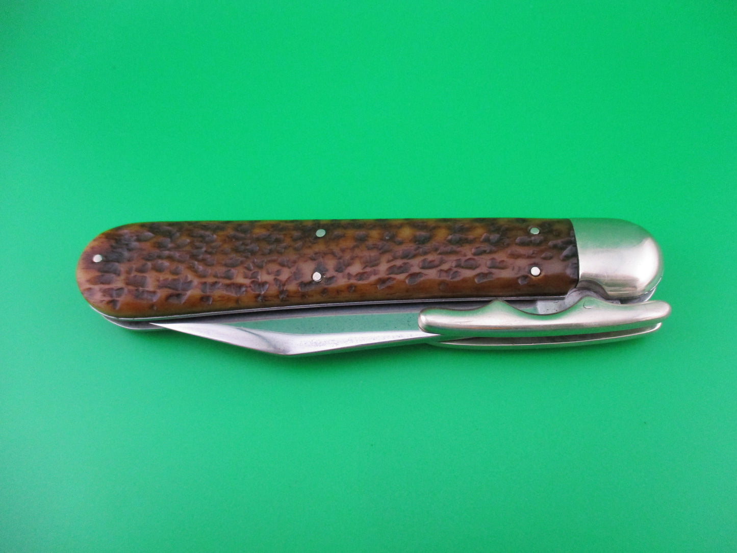 z PRESS BUTTON KNIFE CO The VICTOR Antique switchblade knife