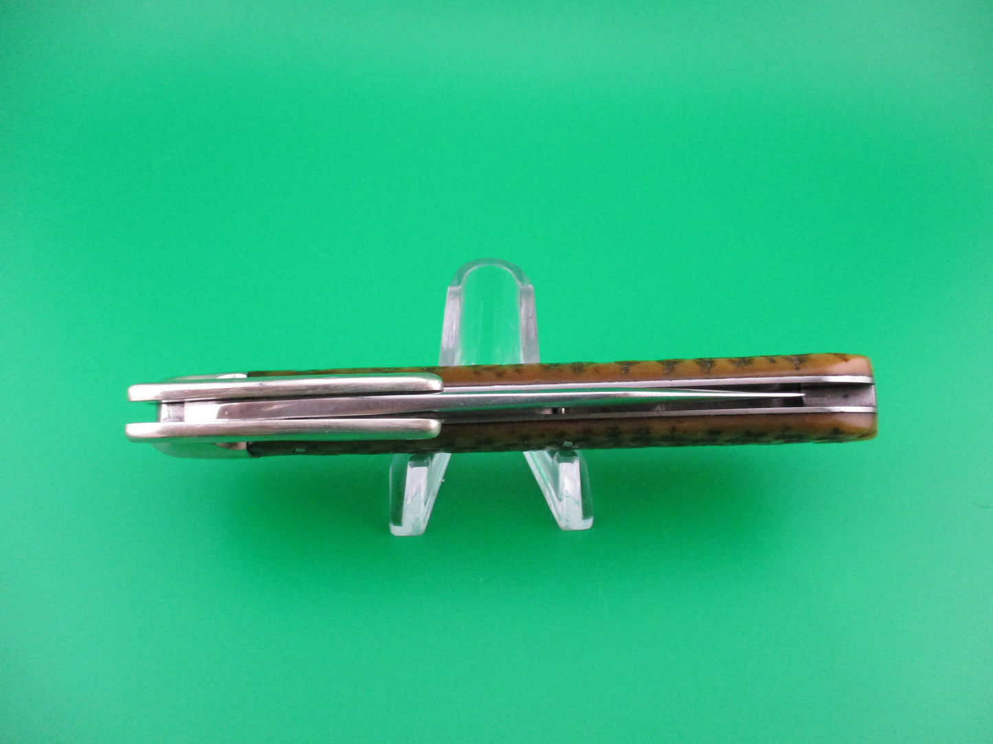 z PRESS BUTTON KNIFE CO The VICTOR Antique switchblade knife