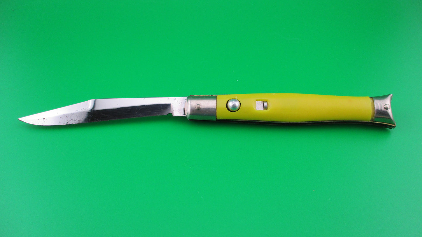 z Colonial SHUR-SNAP Fishtail Yellow late 1950s switchblade knife NOS