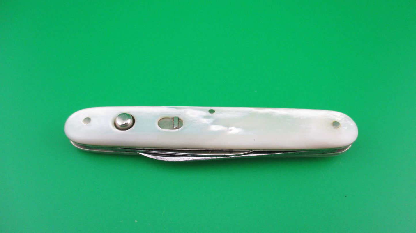SHAPLEIGH HDW CO DE B19 Medium double MOP switchblade with etch