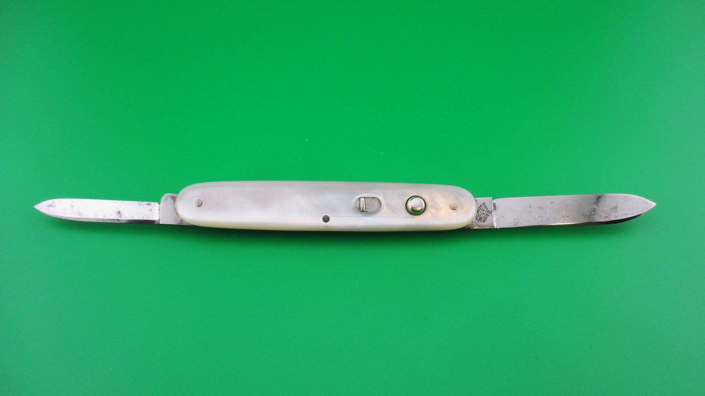 SHAPLEIGH HDW CO DE B19 Medium double MOP switchblade with etch