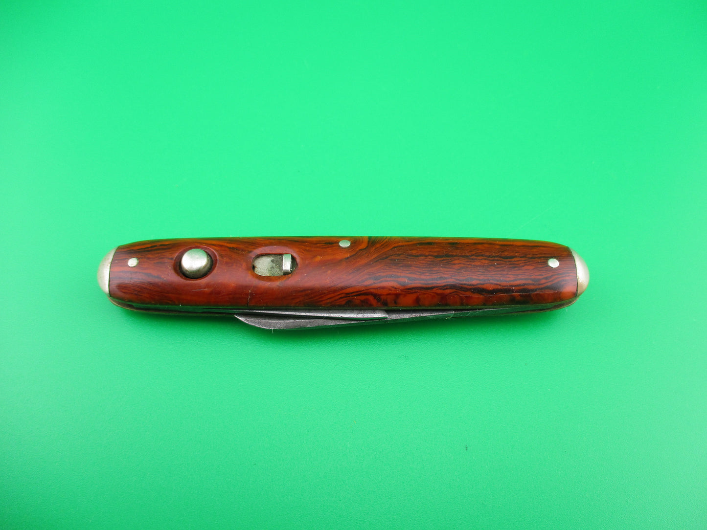 z SCHRADE CUT CO Medium double Red Cut Superior Tobacco automatic knife
