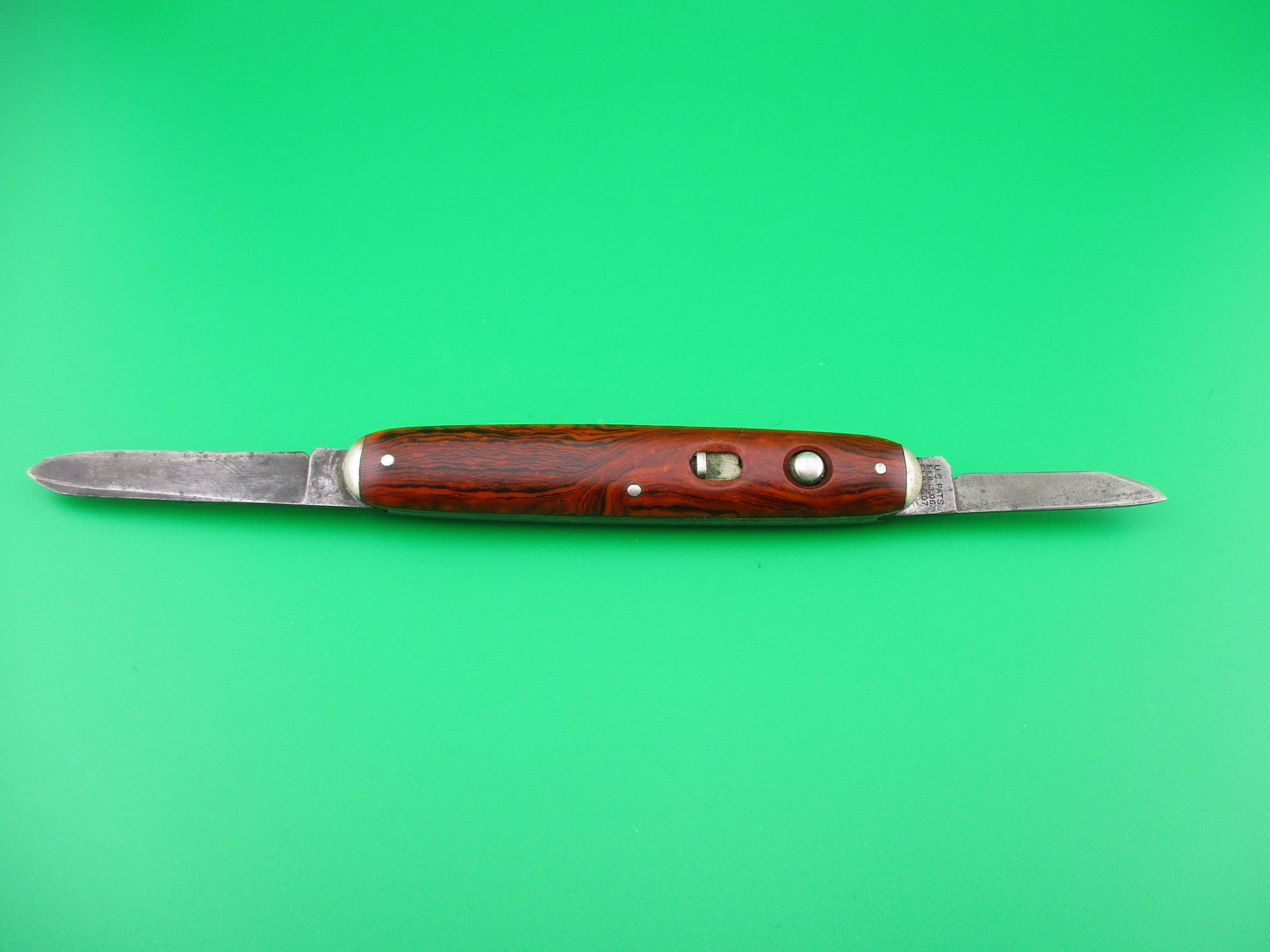 z SCHRADE CUT CO Medium double Red Cut Superior Tobacco automatic knife