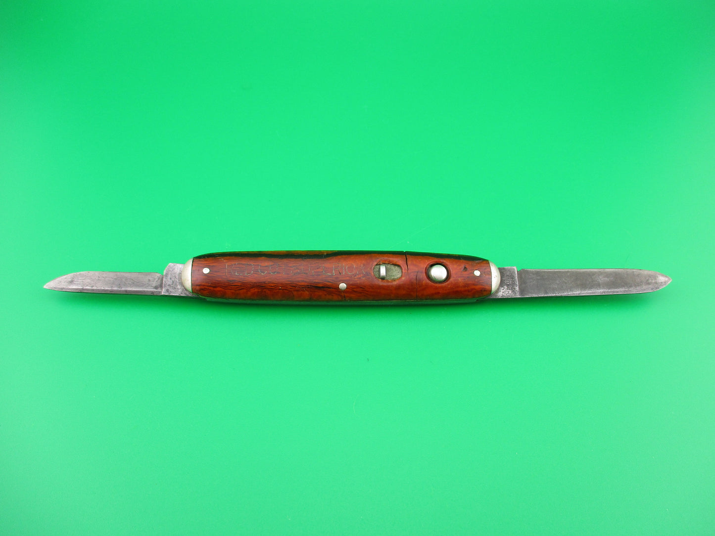 z SCHRADE CUT CO Medium double Red Cut Superior Tobacco automatic knife