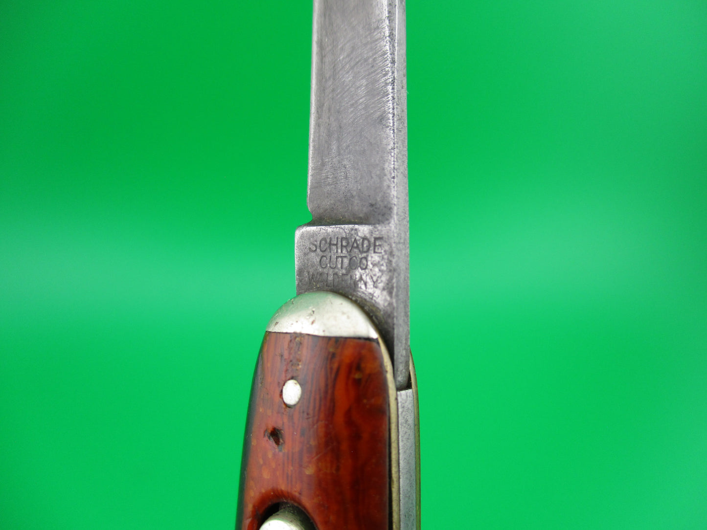 z SCHRADE CUT CO Medium double Red Cut Superior Tobacco automatic knife