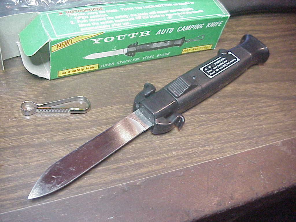 YOUTH AC-86 22cm TAIWAN OTF Auto Camping Knife vintage NOS Black switchblade w/ safety