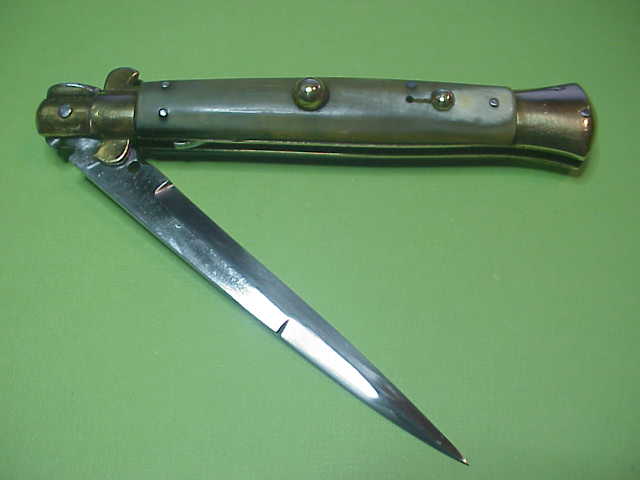 1940s 26cm Italian Brass Flat Guard Picklock Honey & Cream Horn Vintage Automatic knife