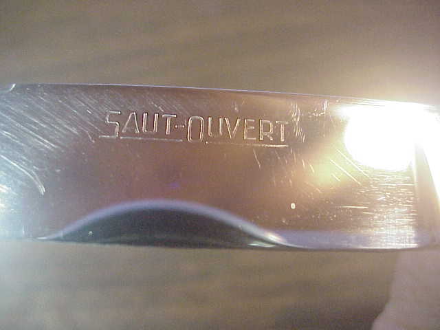 Saut Ouvert INOX 24cm French Black automatic knife