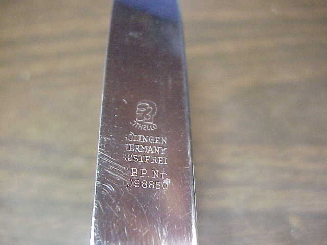 z OTHELLO SOLINGEN GERMANY ROSTFREI DBP. 1075010 19cm Gravity Knife