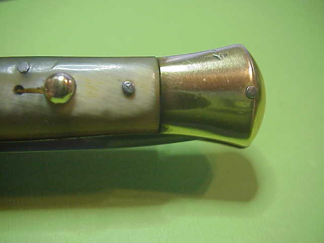1940s 26cm Italian Brass Flat Guard Picklock Honey & Cream Horn Vintage Automatic knife
