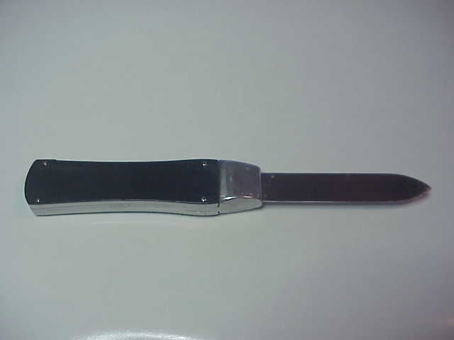 z OTHELLO SOLINGEN GERMANY ROSTFREI DBP. 1075010 19cm Gravity Knife