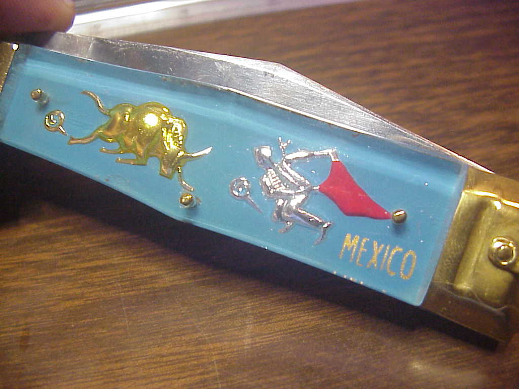 z STAINLESS STEEL Bullfighter Dragon 19cm Mexican Light Blue Souvenir lever switchblade knife