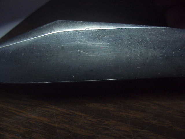Schrade Cut Co Hunters Pride # G1543 3/4 bone ETCHED Folding guard switchblade knife