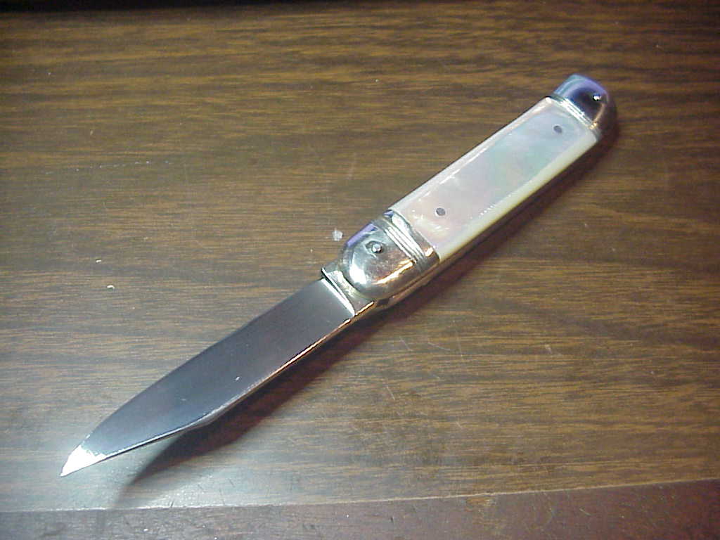 HUBERTUS 8cm West German Lever MOP automatic knife