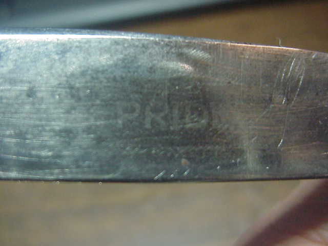 Schrade Cut Co Hunters Pride ETCHED # G1544 3/4 STG Folding guard switchblade knife