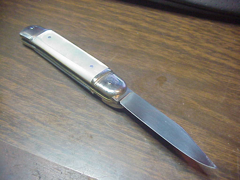 HUBERTUS 8cm West German Lever MOP automatic knife