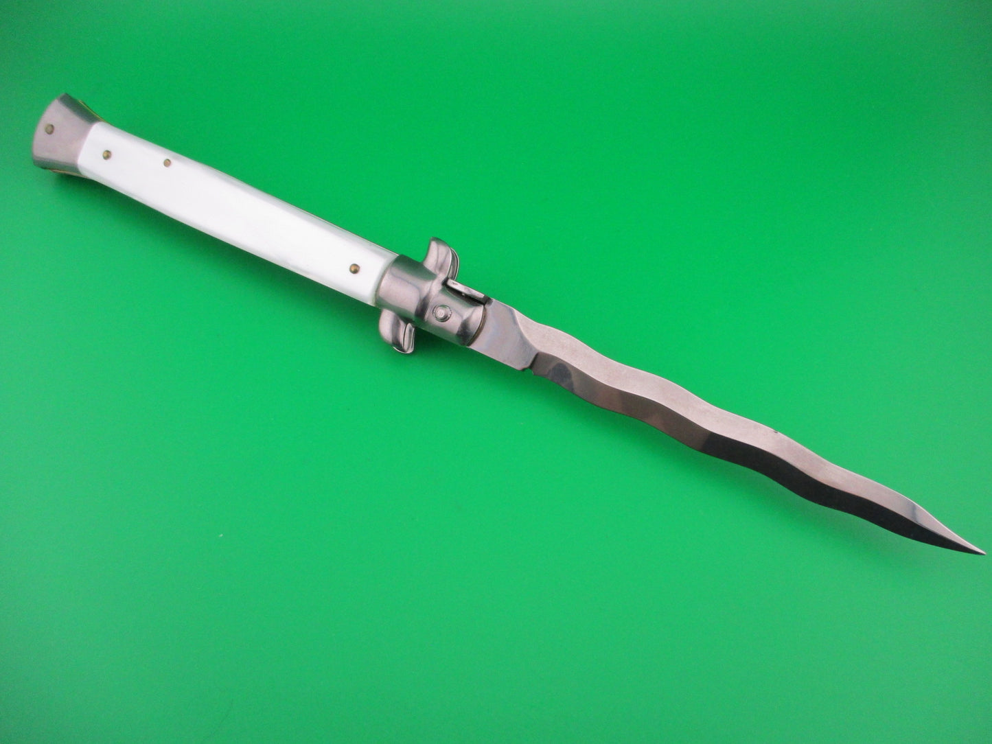 FRANK B ITALY 28cm Italian Stiletto KRIS blade swivel bolster Pearlex automatic knife