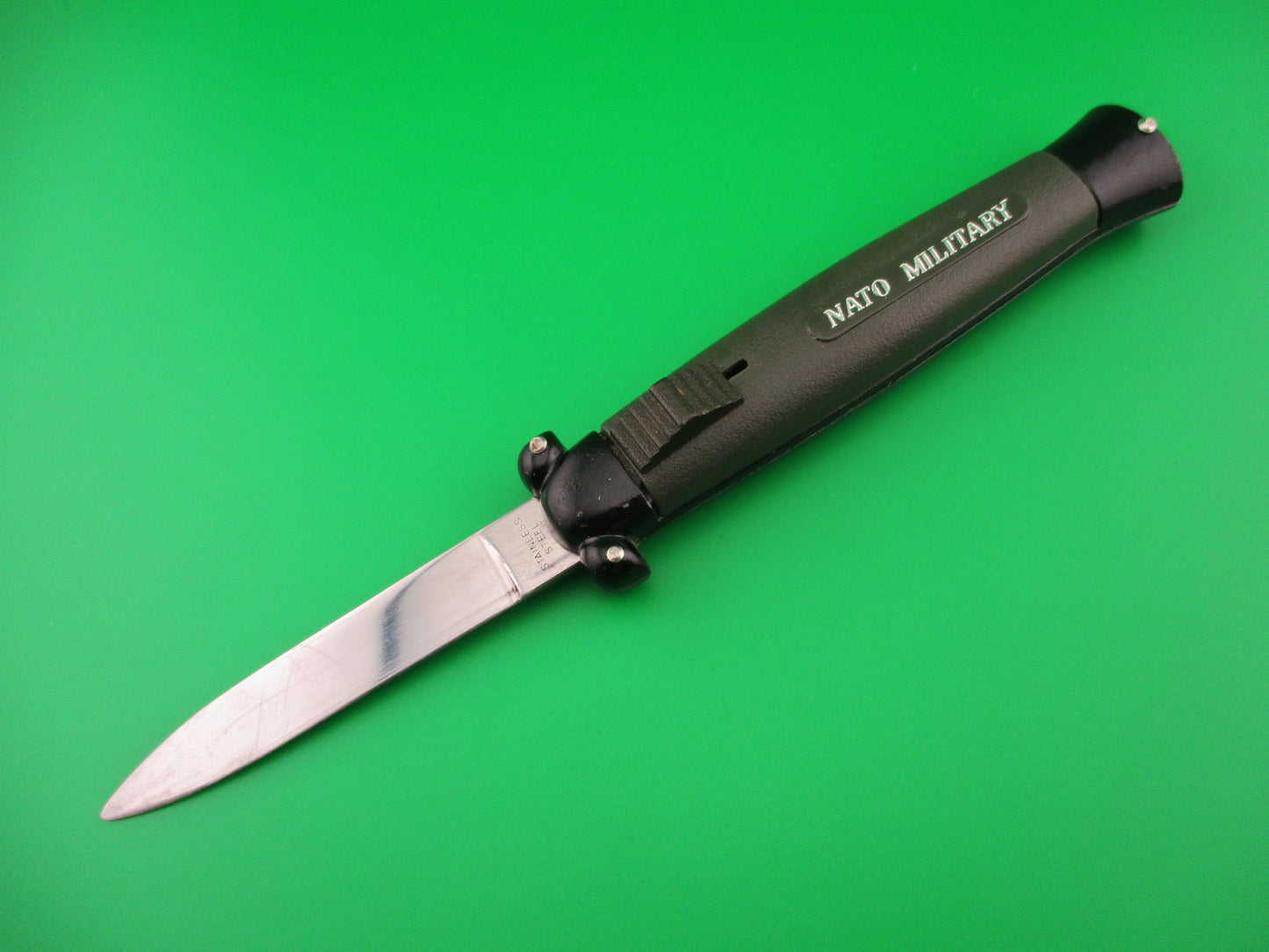 STAINLESS STEEL 20cm NATO MILITARY DA OTF green automatic knife black bolsters