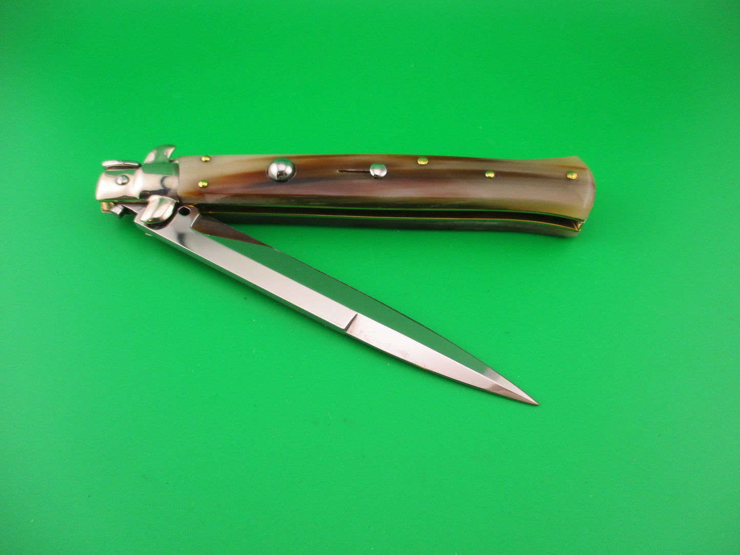 Frank B Italy 28cm Italian Fantail Swivel bolster Light horn automatic knife