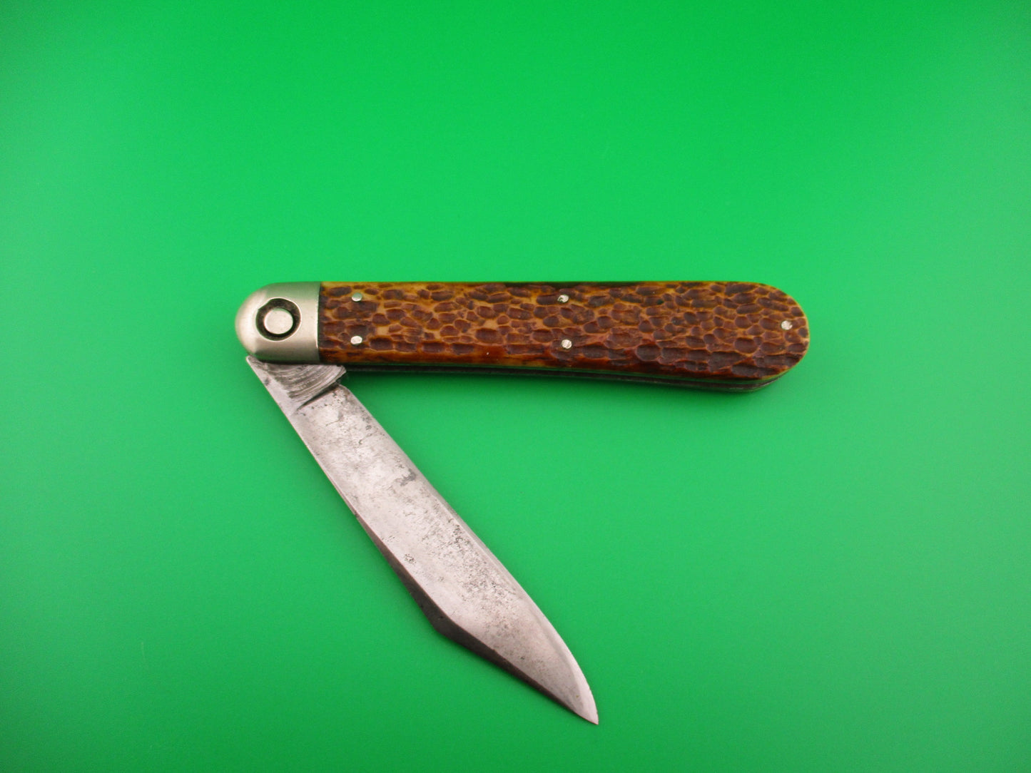 Press Button Knife Co #1000 INVINCIBLE antique switchblade knife w Etch