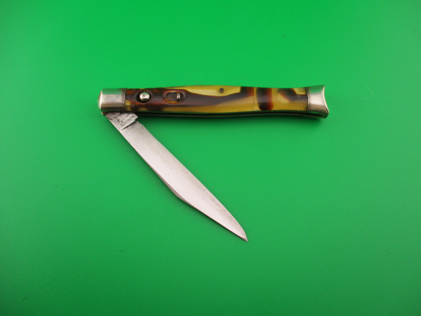 SCHRADE WALDEN #151 Fishtail Butter & Molasses celluloid Vintage automatic knife