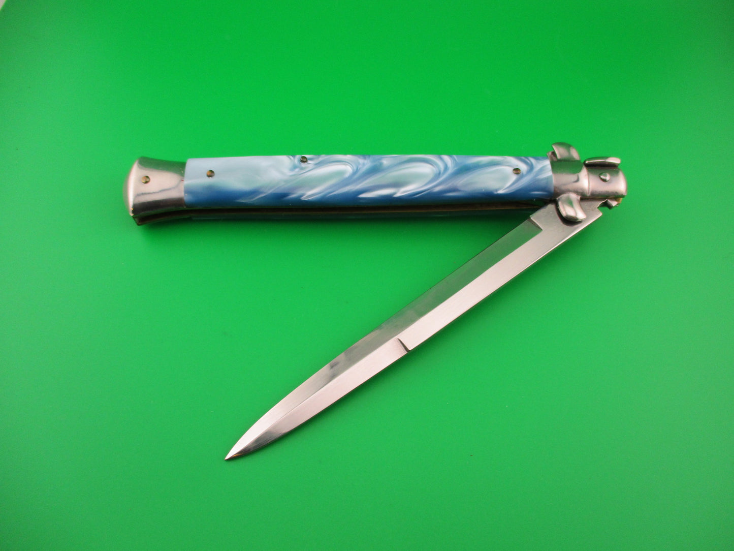 STILETTO ITALY 33cm Italian Swivel bolster Blue Pearl Kirinite automatic knife