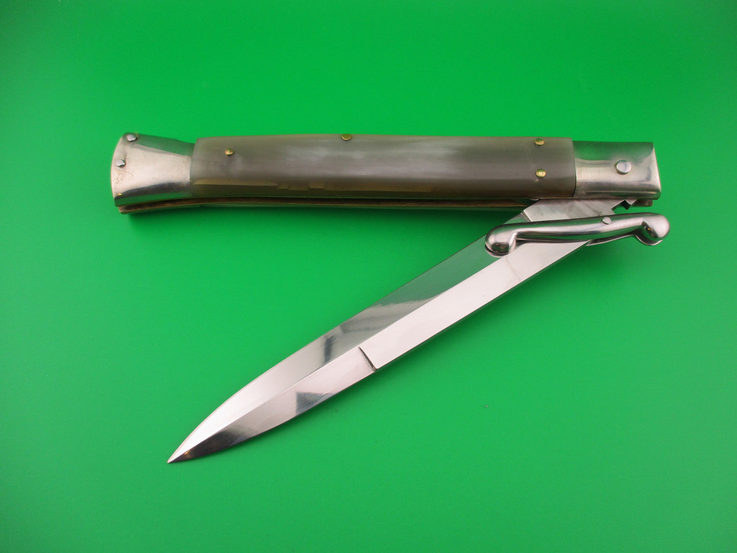 AGA CAMPOLIN 33cm Italian Swing Guard White Horn Pascotto automatic knife