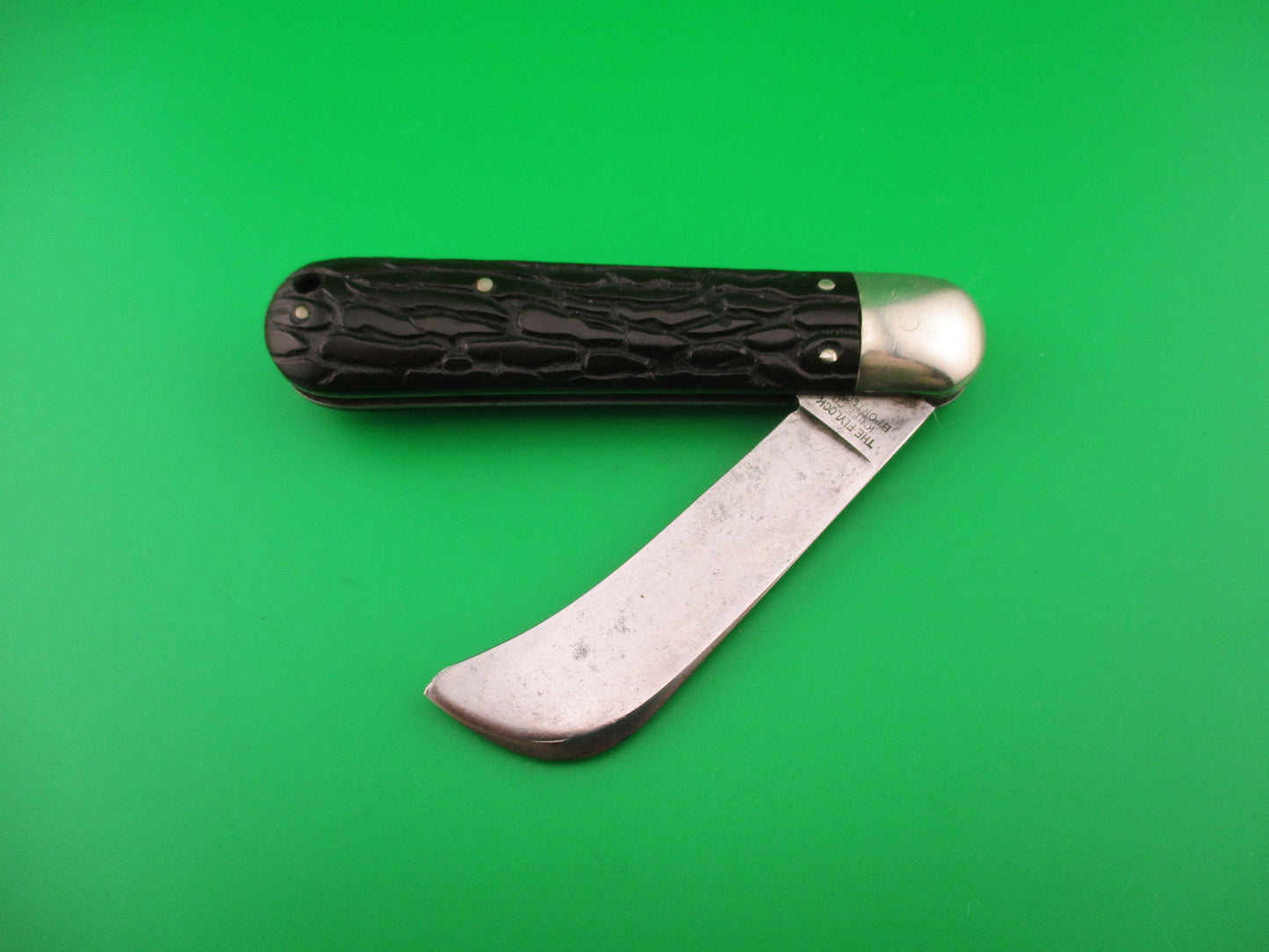 Flylock Scout Hawkbill Black Wormgroove switchblade knife etched blade