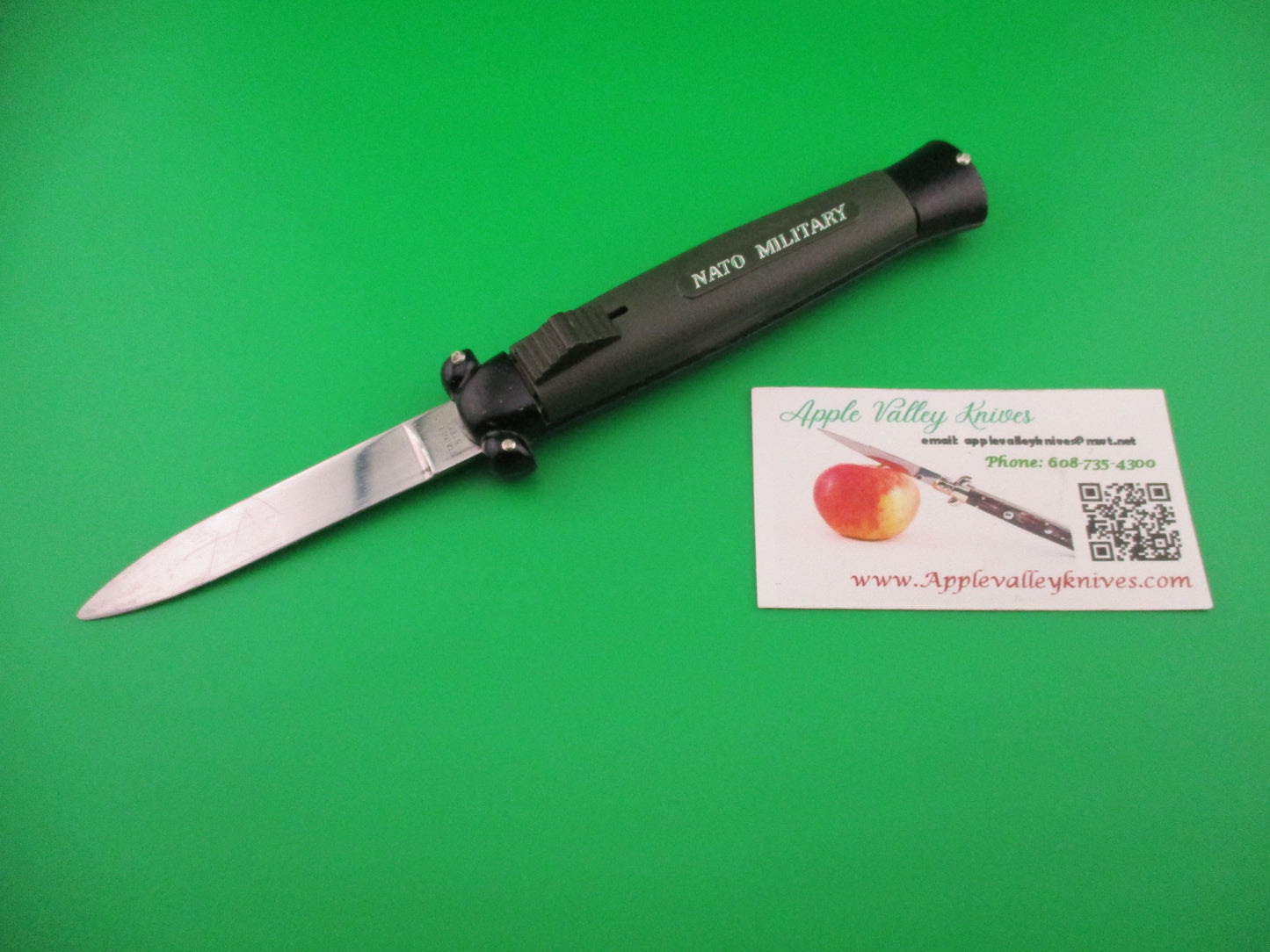 STAINLESS STEEL 20cm NATO MILITARY DA OTF green automatic knife black bolsters