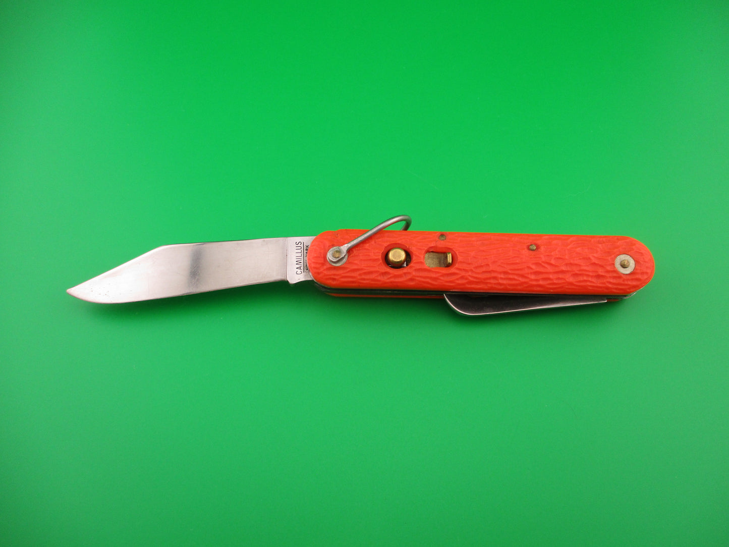 z CAMILLUS vintage MC1 Orange paratrooper automatic knife with hook blade