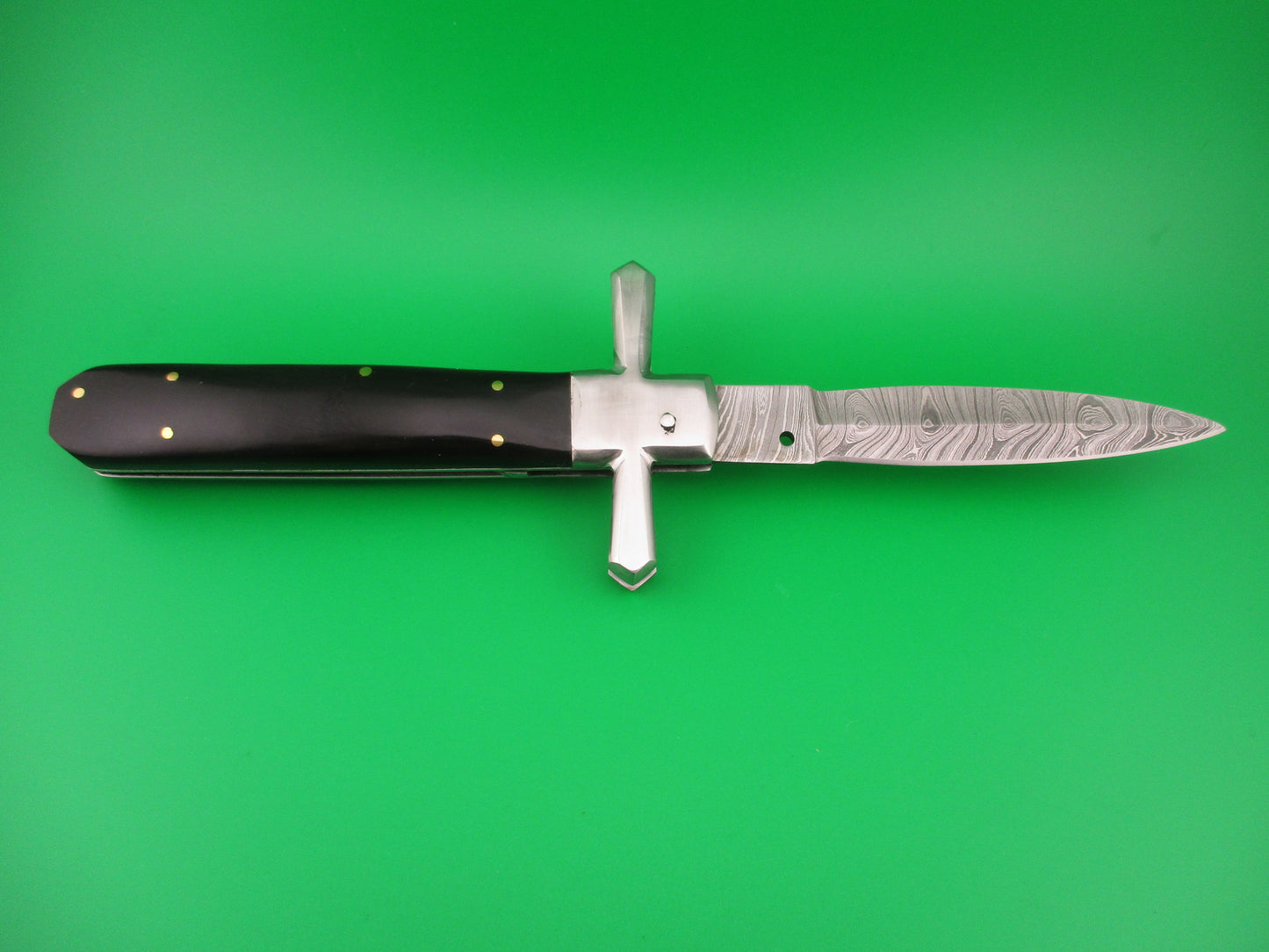 Custom Cross Guard 26cm Hand made Damascus Dagger Horn Oval button automatic knife