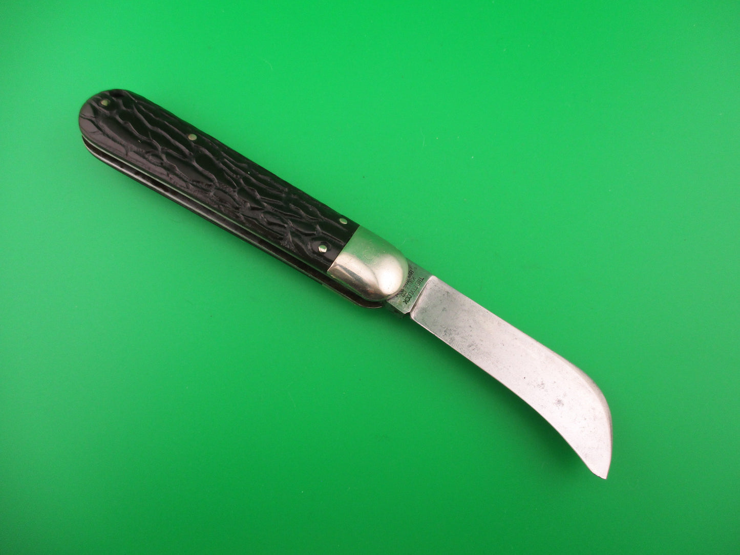 Flylock Scout Hawkbill Black Wormgroove switchblade knife etched blade