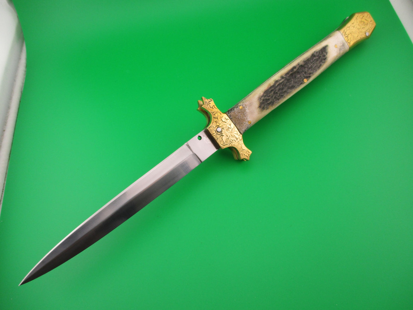 Custom Medieval 34cm Dagger Brass bolster Stag Hand Made Automatic knife