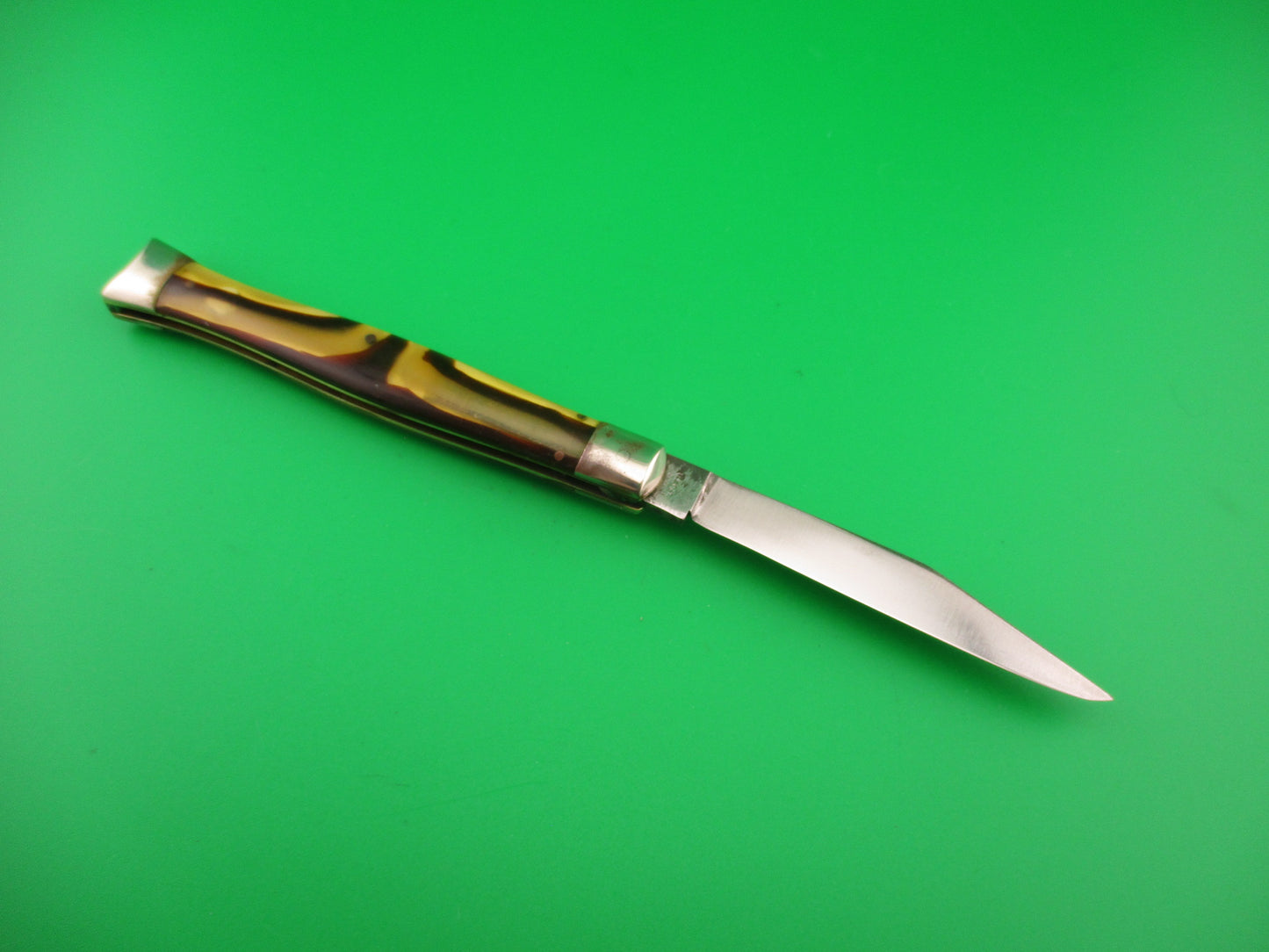SCHRADE WALDEN #151 Fishtail Butter & Molasses celluloid Vintage automatic knife