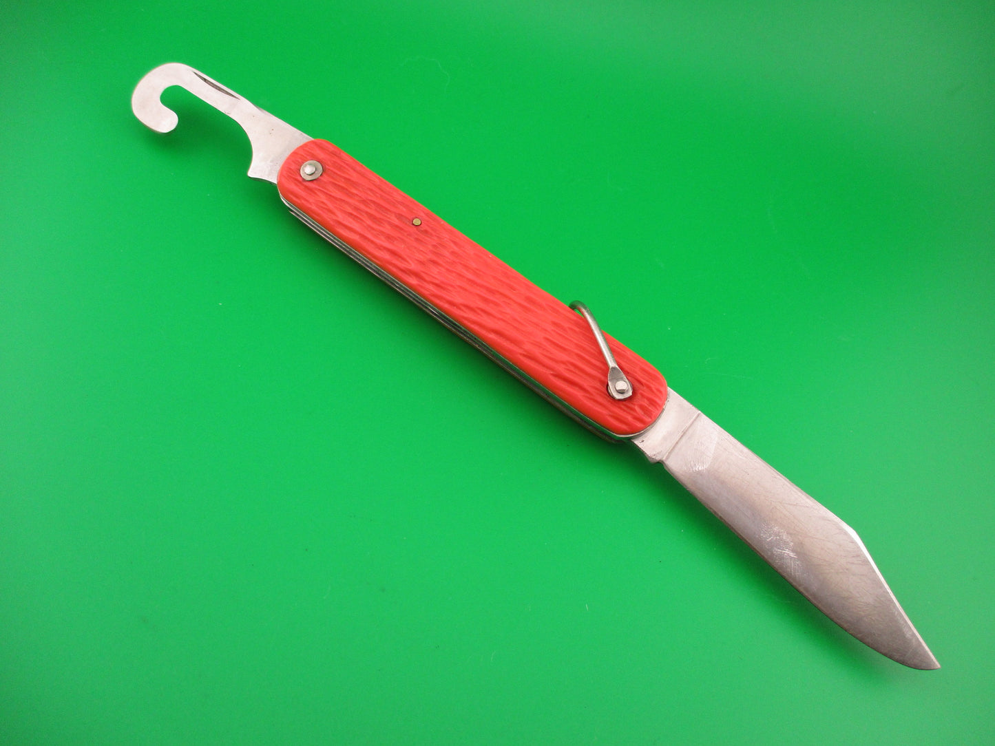 Schrade Walden MC1 Orange military paratrooper switchblade knife used by NASA