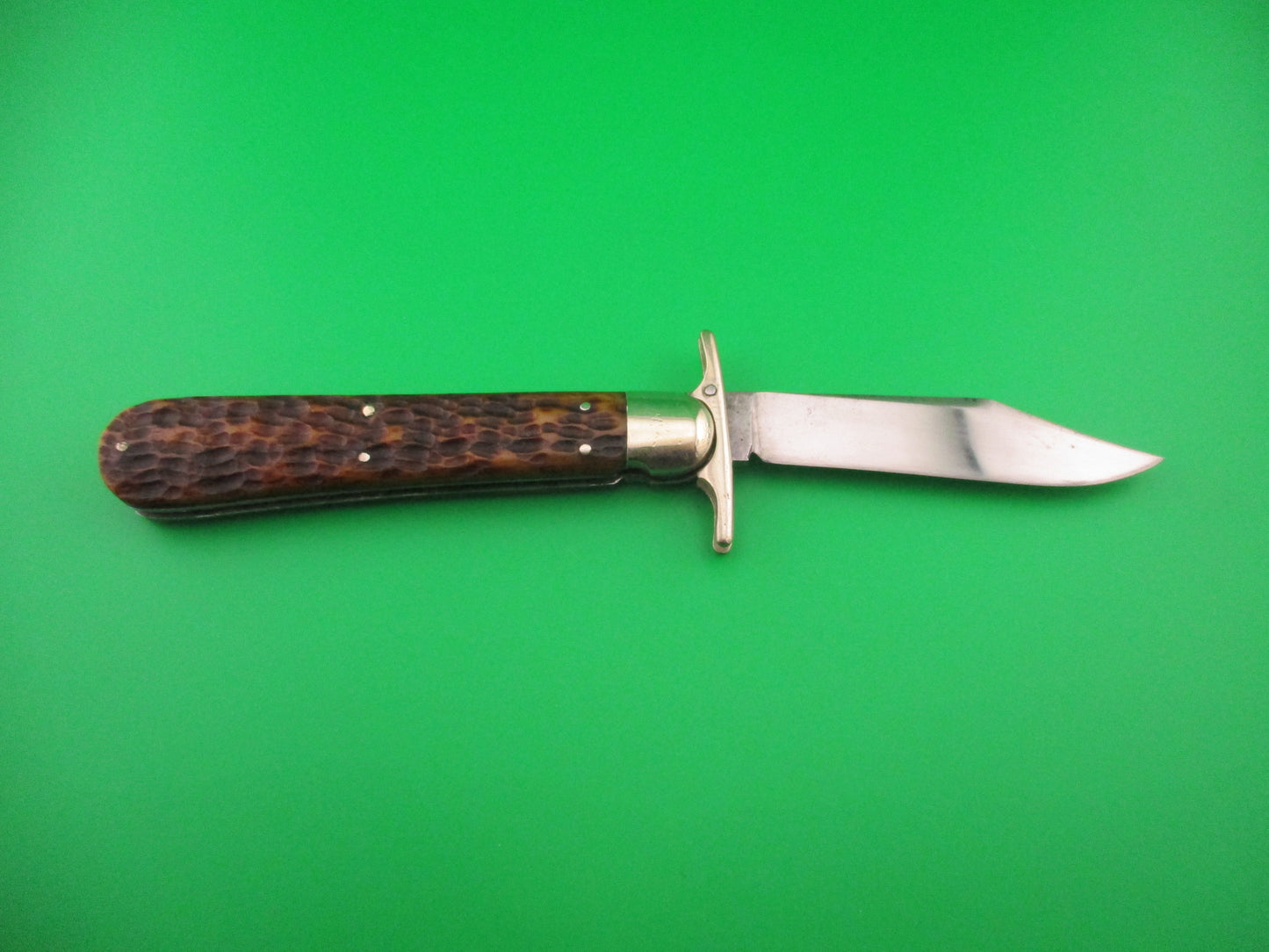 PRESS BUTTON KNIFE CO #1005 the VICTOR Antique switchblade knife