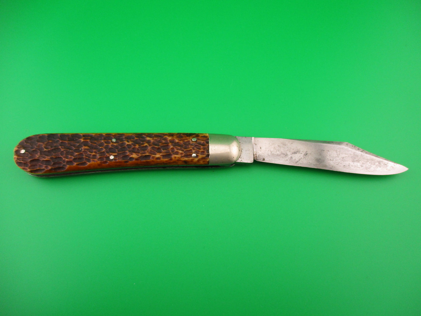 Press Button Knife Co #1000 INVINCIBLE antique switchblade knife w Etch