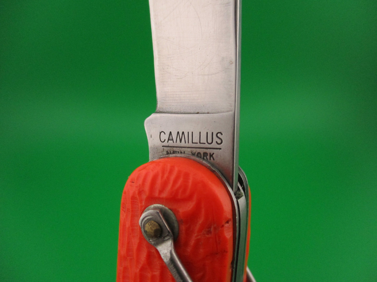 z CAMILLUS vintage MC1 Orange paratrooper automatic knife with hook blade