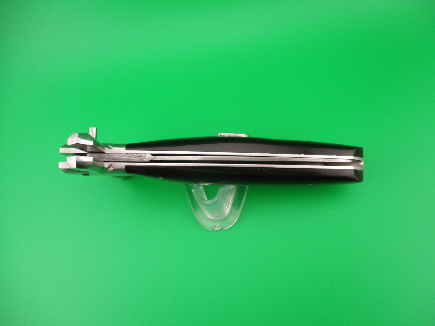 Custom Cross Guard 26cm Hand made Damascus Dagger Horn Oval button automatic knife