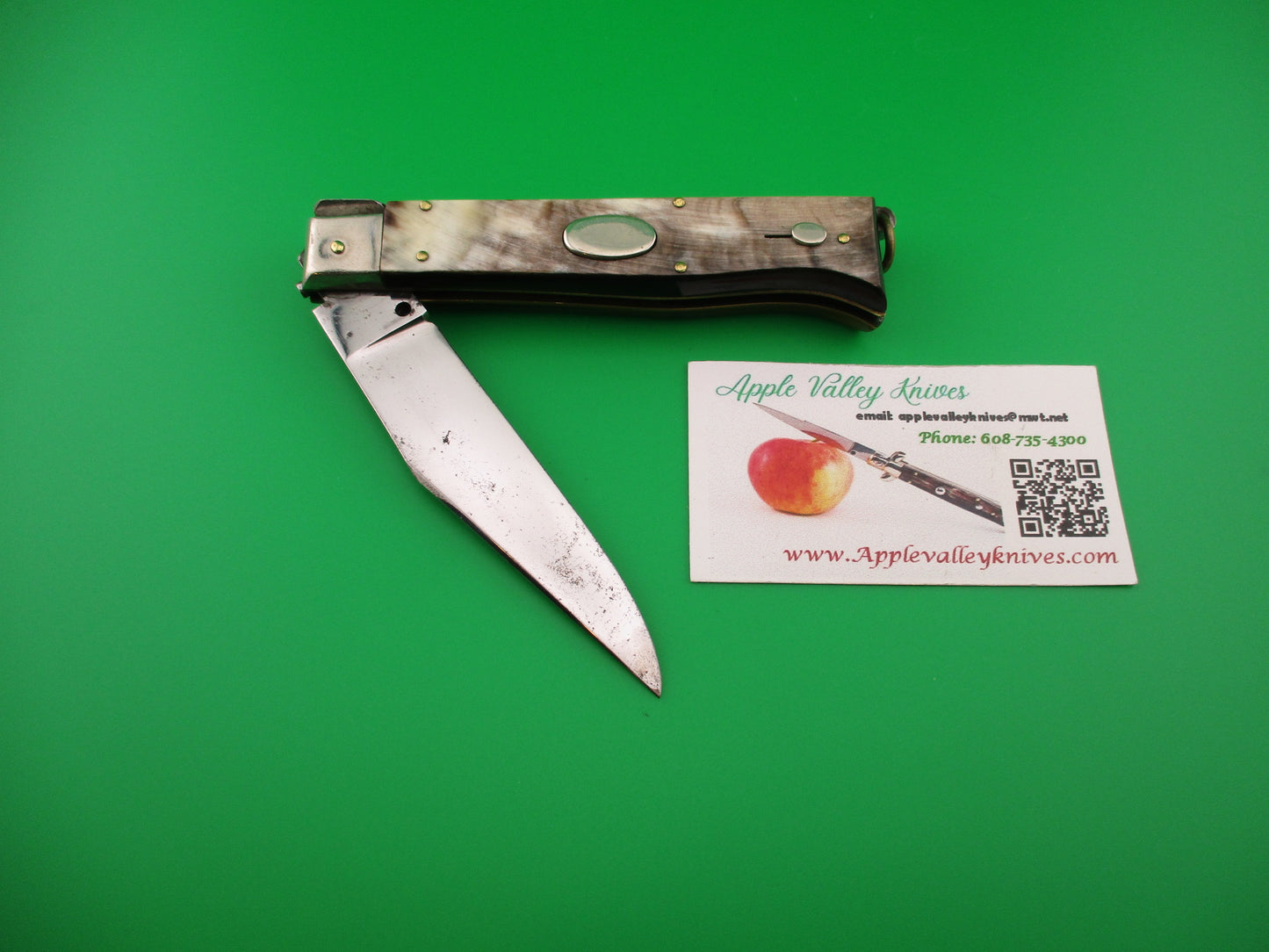 Vintage 22cm Italian Picklock Oval button Camper vintage 1950s automatic knife