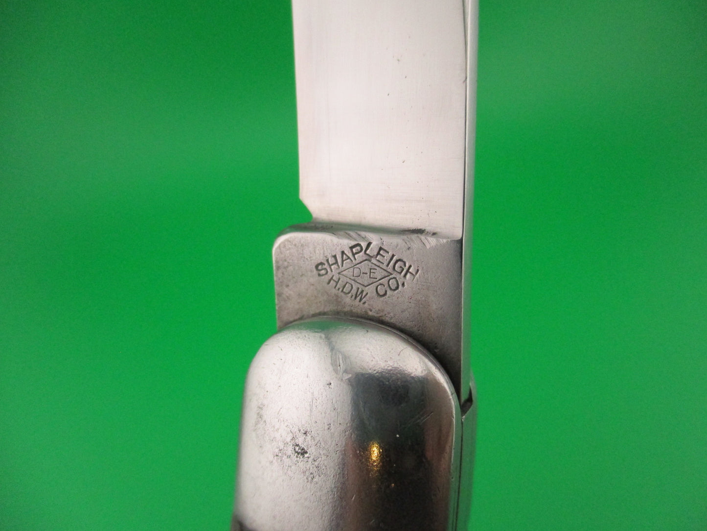 SHAPLEIGH HDW CO 4 7/8" jigged bone Hunter Early vintage automatic knife