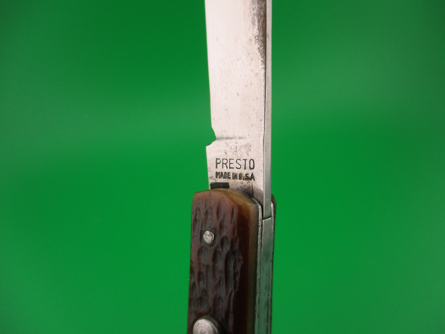 PRESTO #6000S Fishtail Jigged Bone scales Vintage switchblade knife