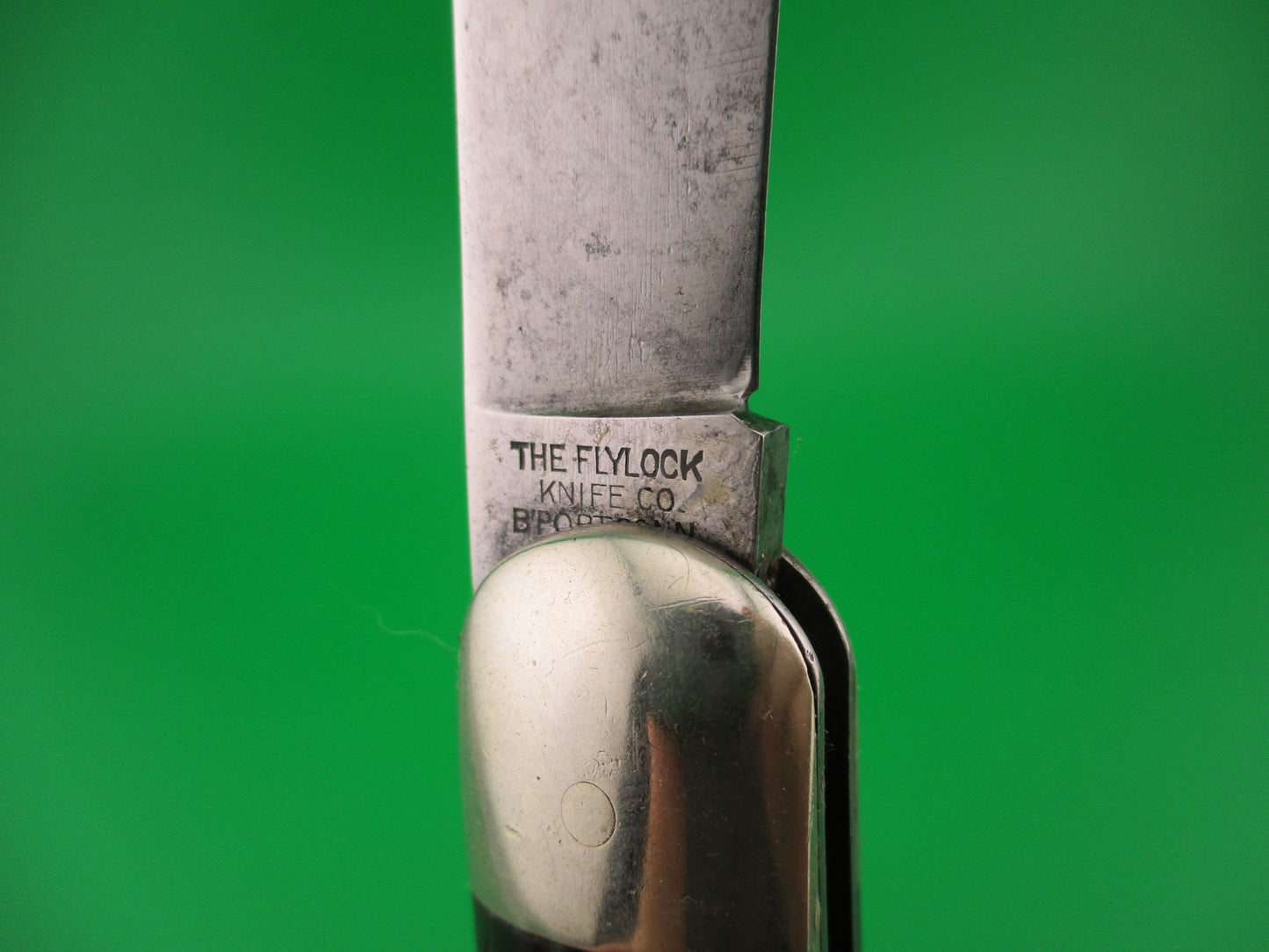 Flylock Scout Hawkbill Black Wormgroove switchblade knife etched blade