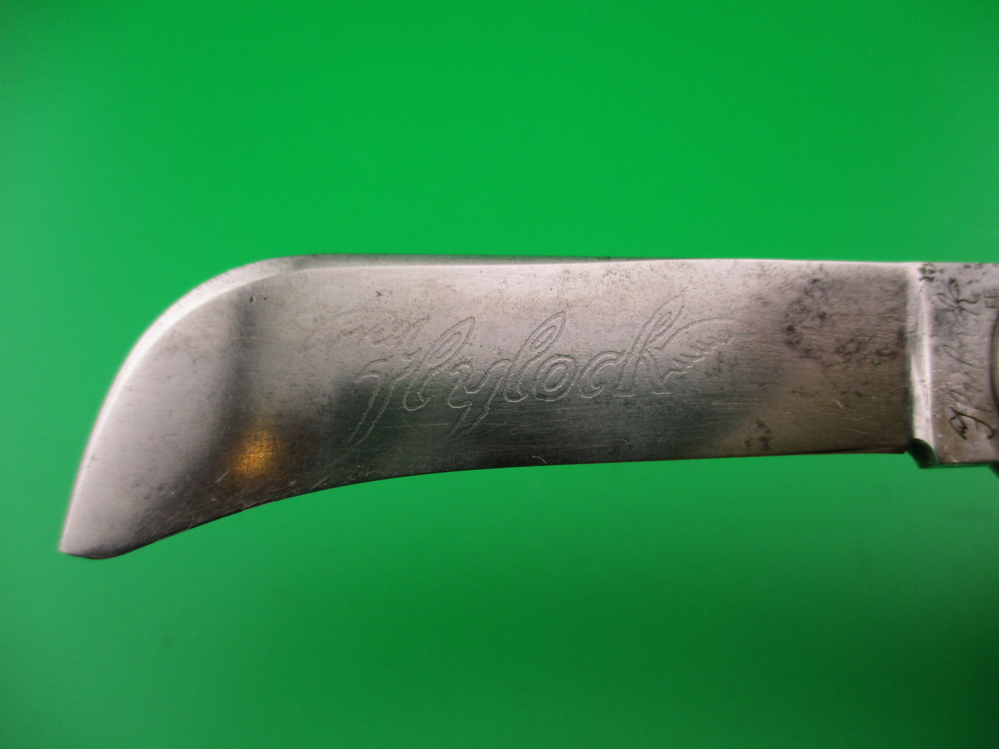Flylock Scout Hawkbill Black Wormgroove switchblade knife etched blade