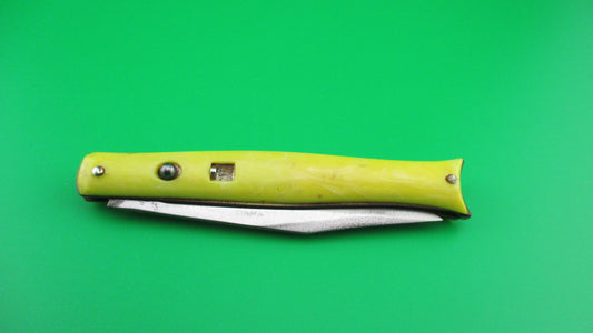 Colonial Shur Snap Fishtail yellow early 1950s switchblade