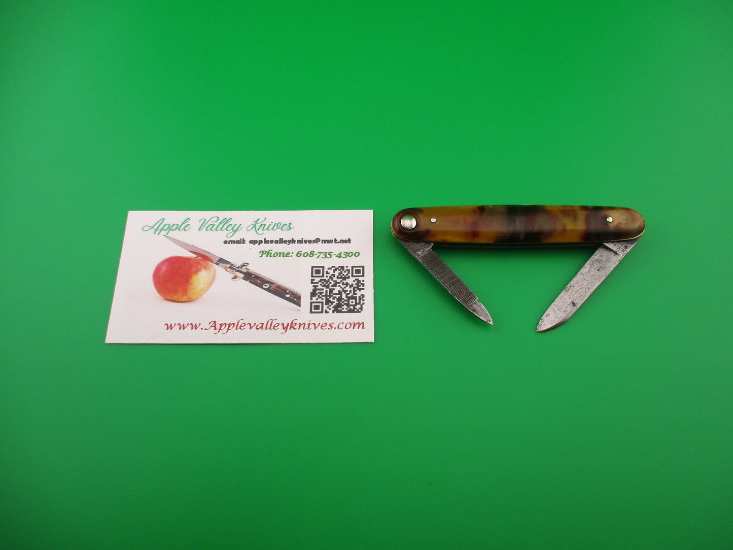 Press Button Knife Co #202 medium double Tortoise celluloid automatic knife