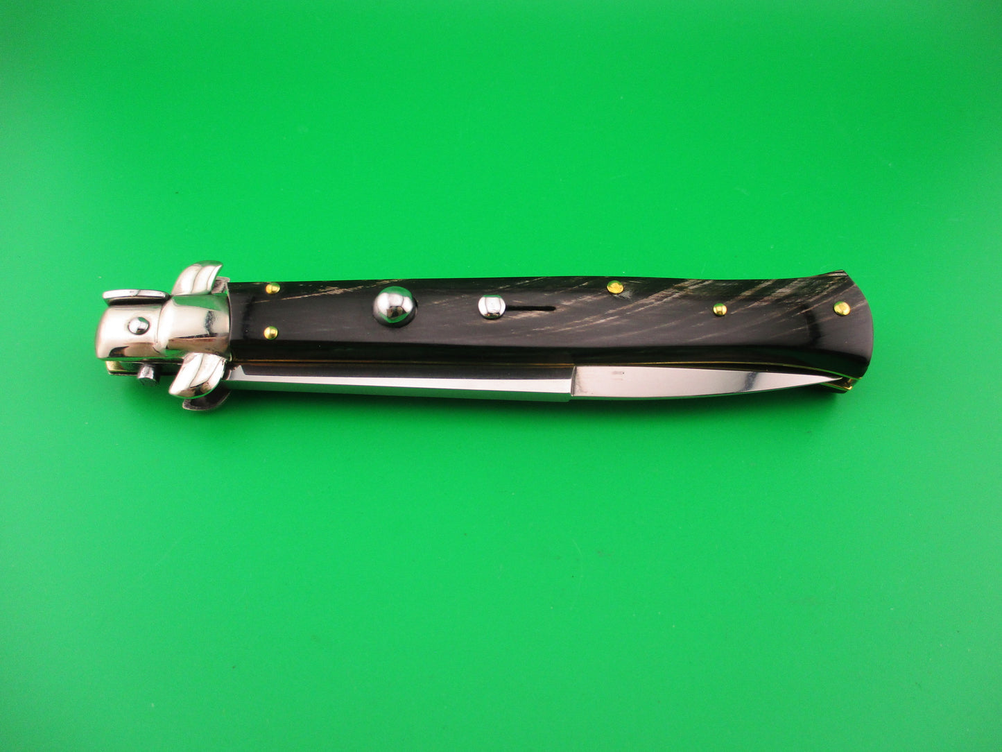 Frank B Italy 28cm Italian Fantail Swivel bolster Dark horn automatic knife